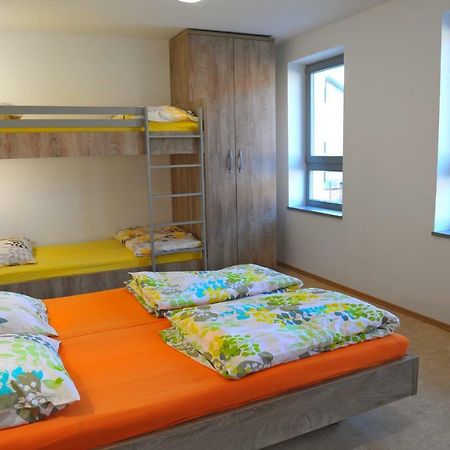 Hostel Ormoz Luaran gambar